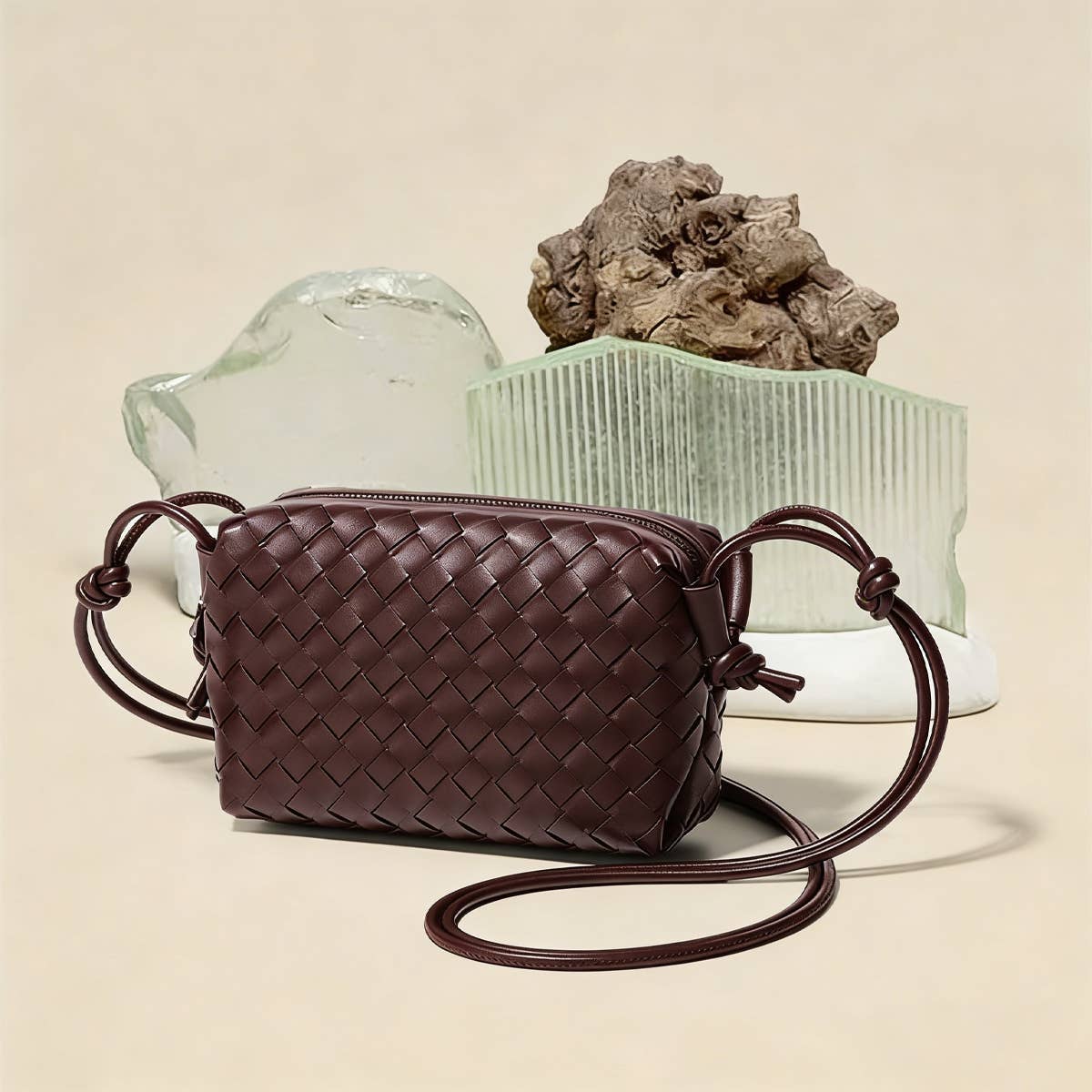 Handmade Woven Large Mini Crossbody Bag_CWAB06097