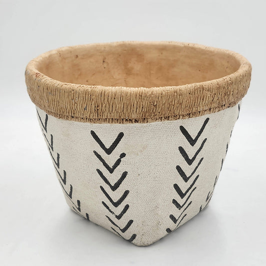V Pattern Planter Pot