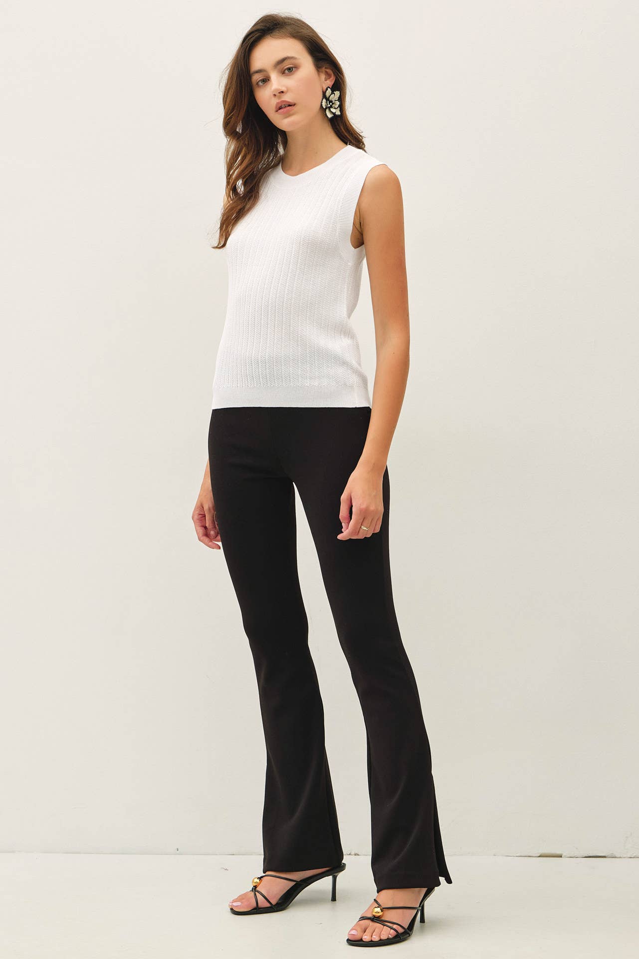 Textured Ribbed Classic Cut Sweater Tank