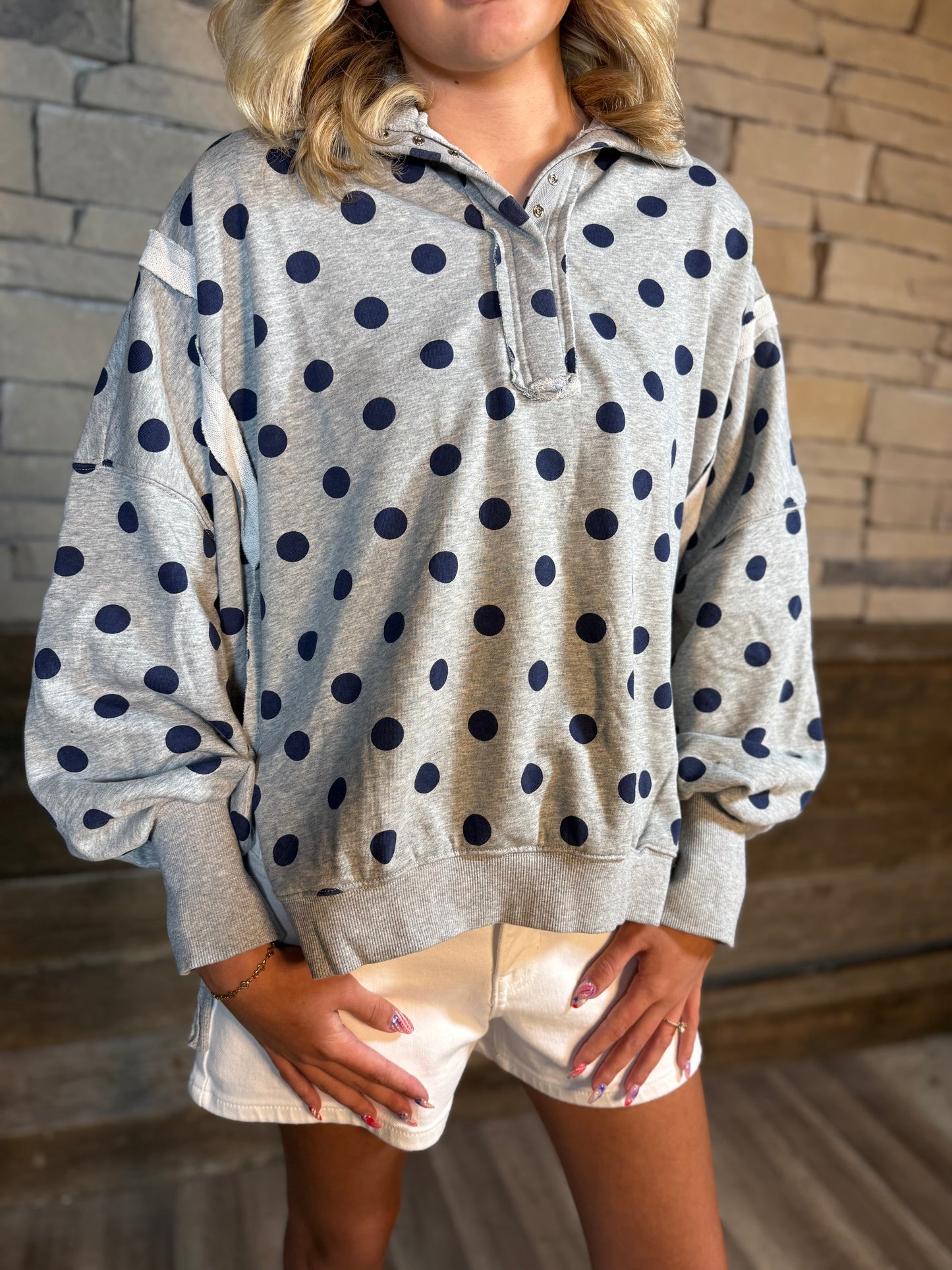 Mineral Washed Balloon Sleeved Polkadot Sweatshirt