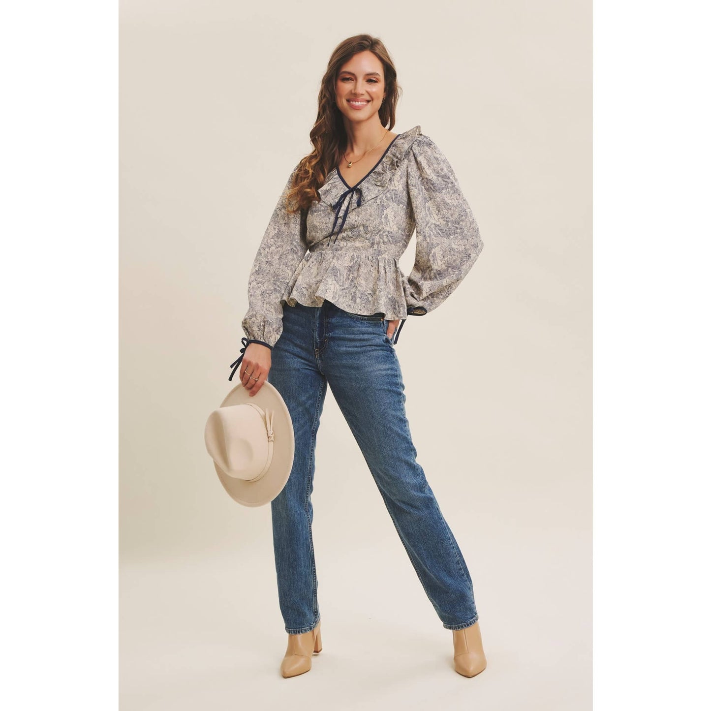 Toile Printed Babydoll Blouse With Balloon Sleeves