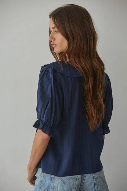 L8439 | Woven Cotton Buttondown V-Neck Short Sleeve Top