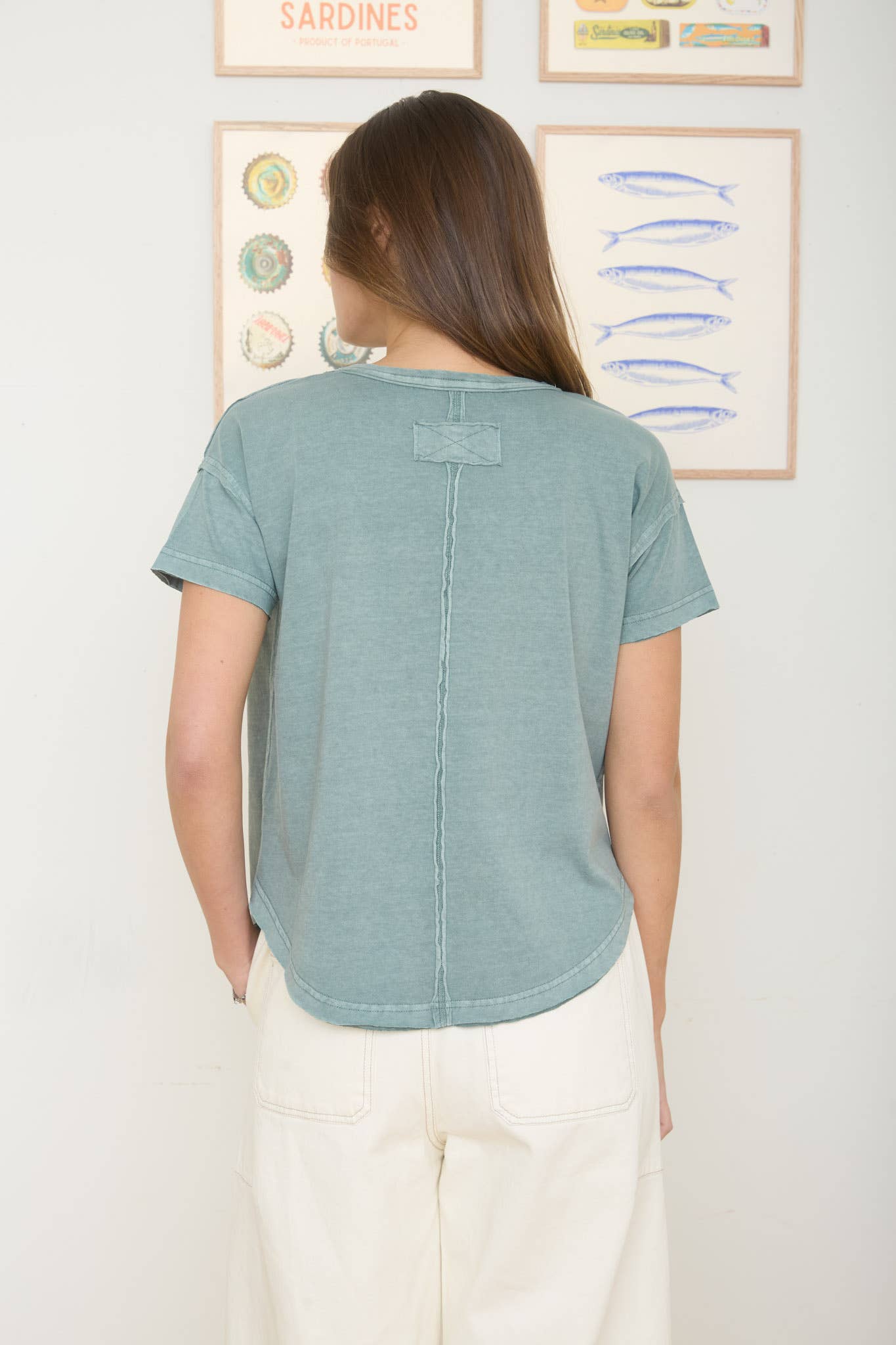 Round Neck Short Sleeve Exposed Seam Top
