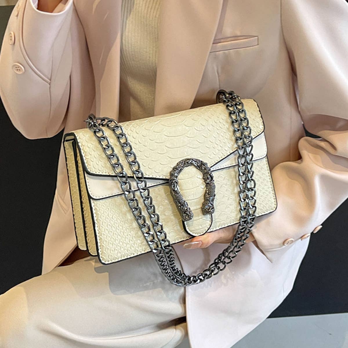 2024 NEW CROSSBODY CHAIN SMALL SQUARE BAG_CWAB2461