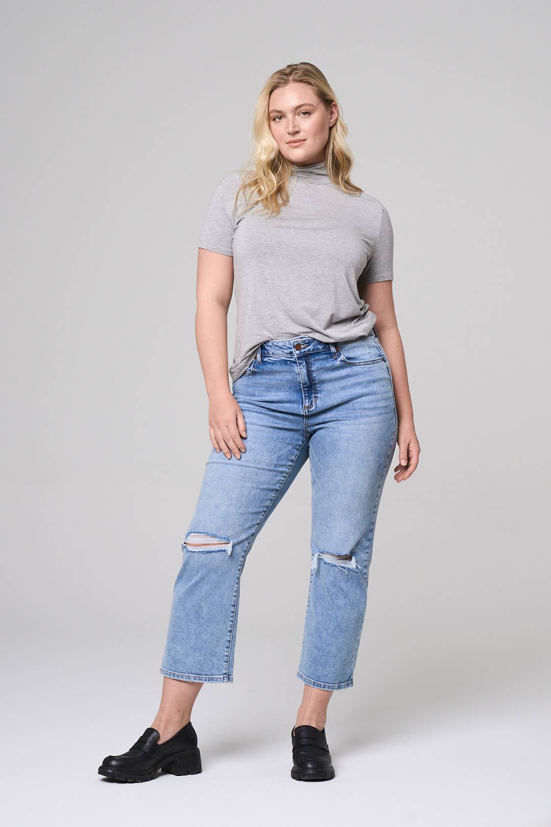 High Rise Cropped Plus-Size Straight Fit Jeans