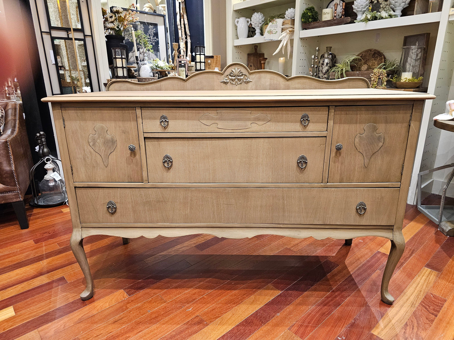 OTP - Vintage French Cottage Buffet