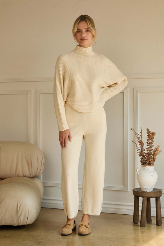 Straight Leg Knit Pants