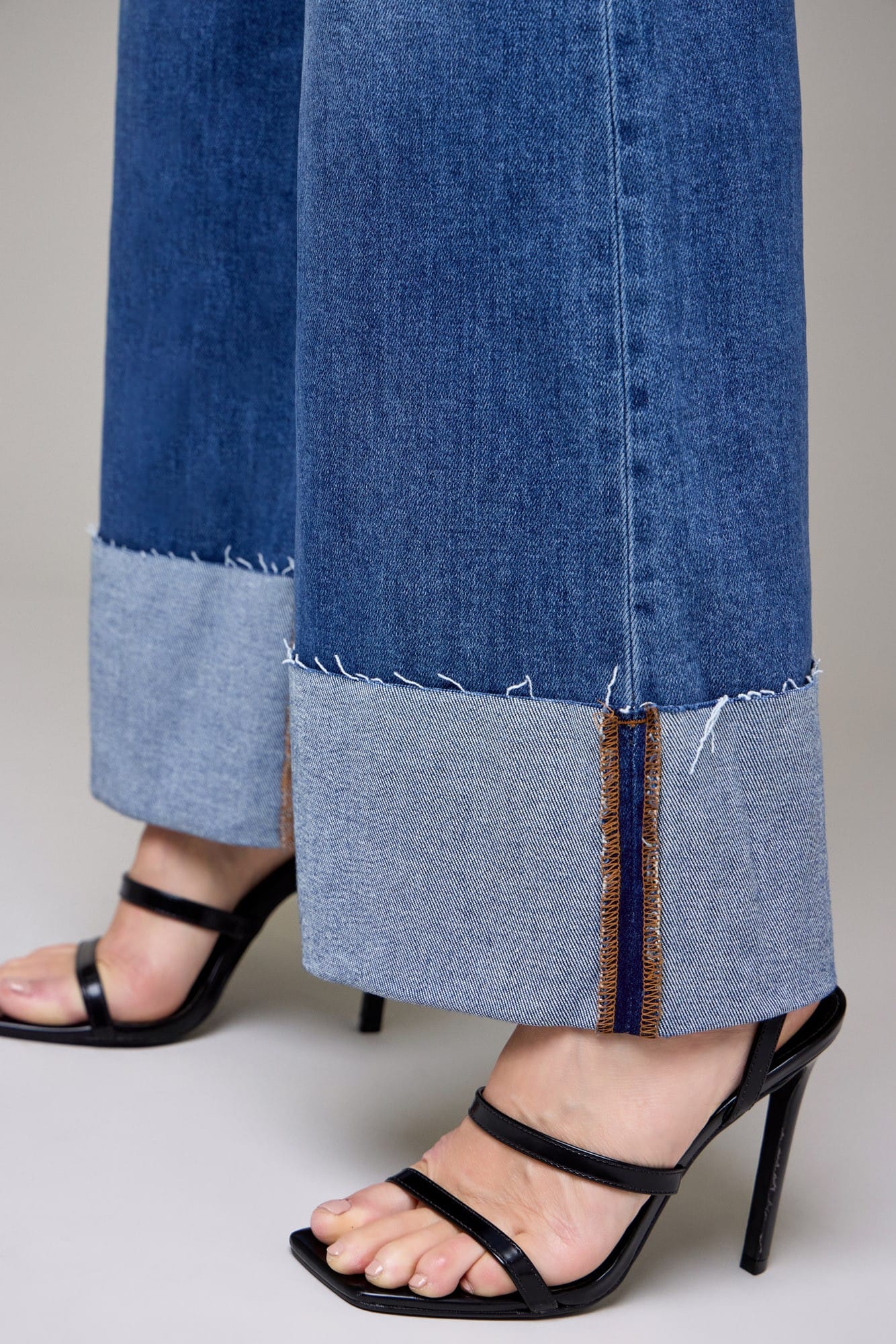 Cuffed Comfort Happi Flare