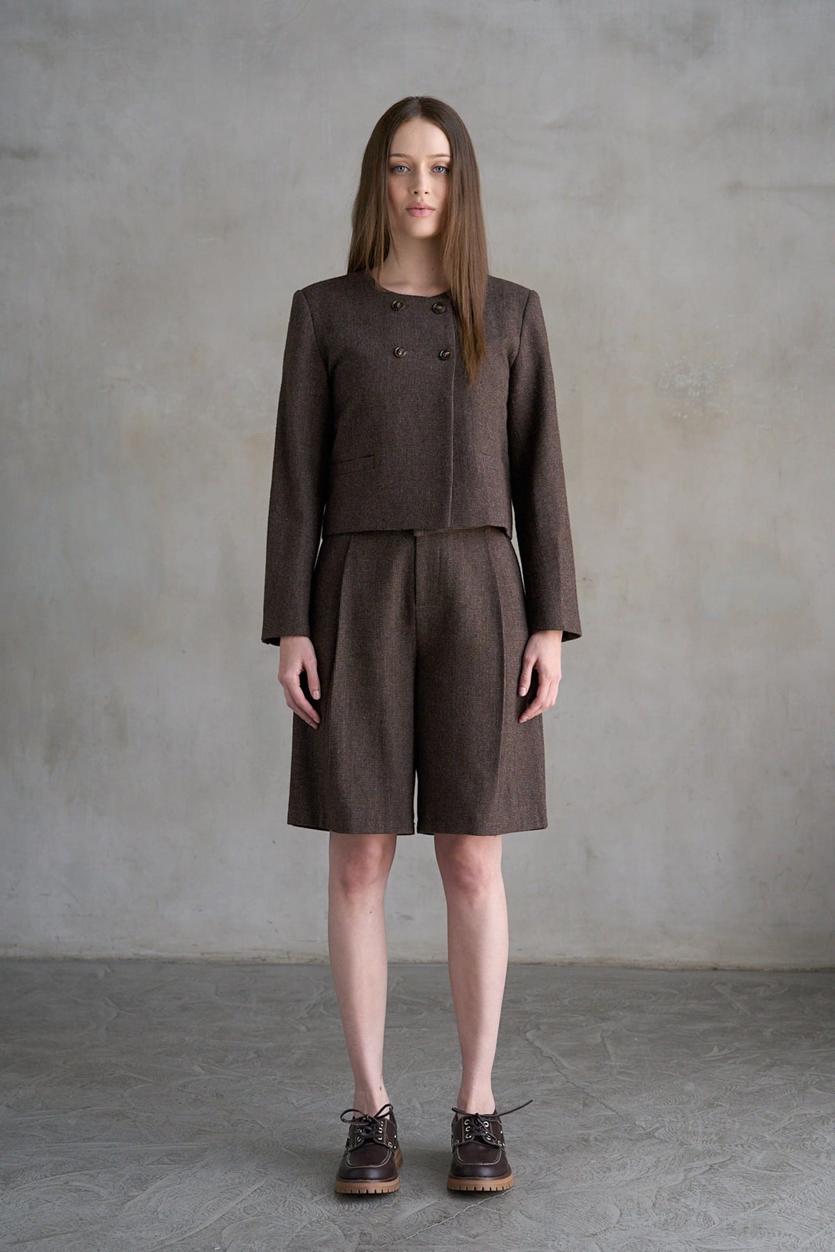 Elle Grey brown tweed double-button collarless cropped coat on model