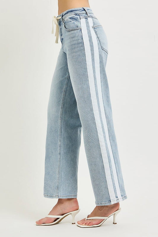 Side Contrast Strap Jeans