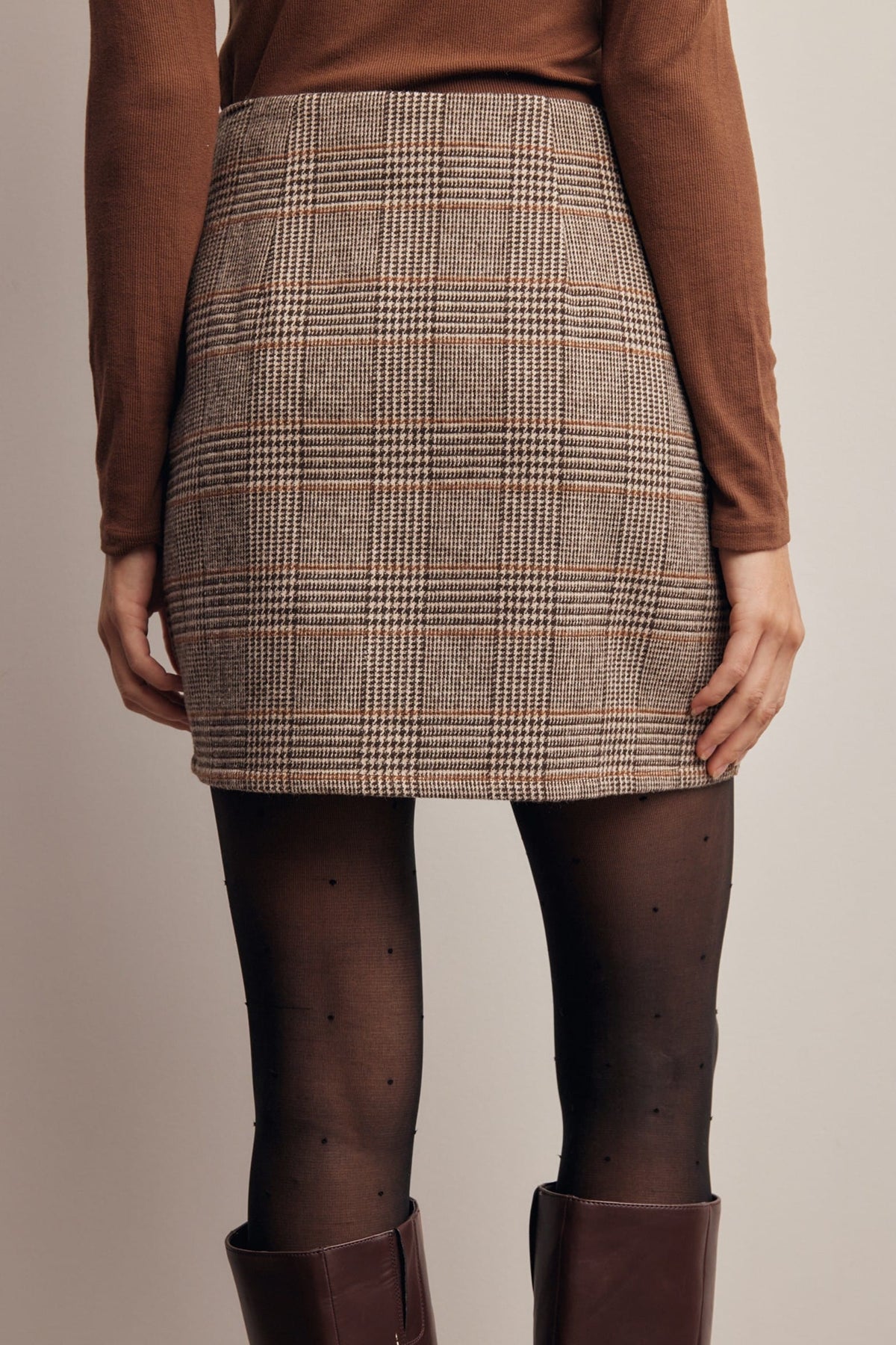 Forte plaid tailored mini skirt in brown houndstooth check pattern