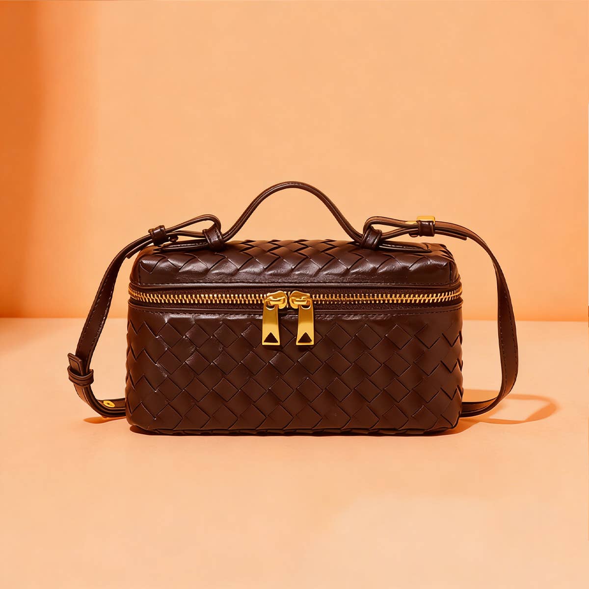 Handmade Woven Trendy Box Shoulder Bag_CWAB06123