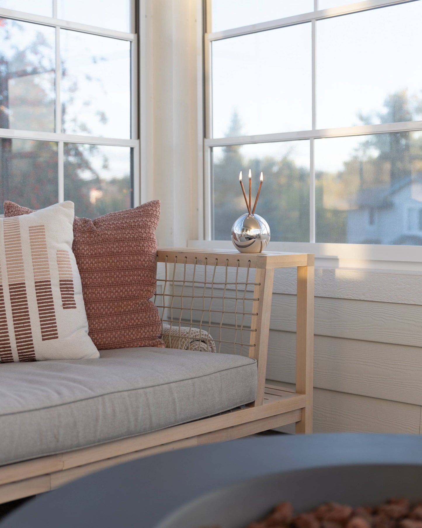 Neva Everlasting Vase, Silver Metallic Candle Holder