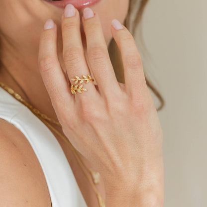 Pavé Adjustable Leaf Ring