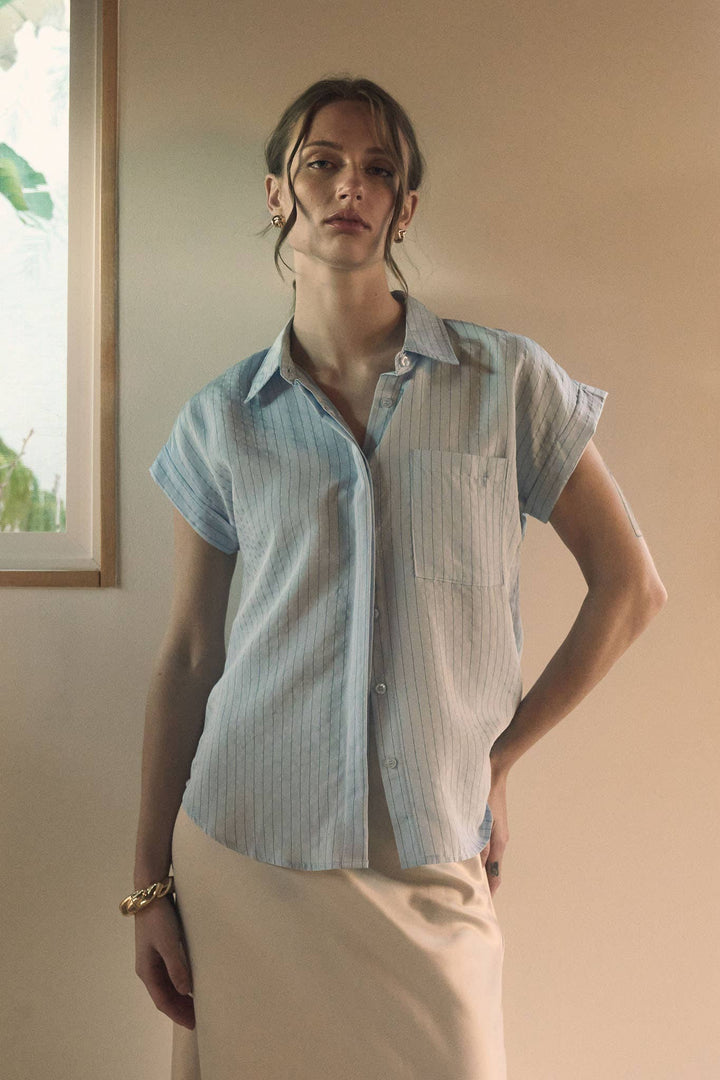 PINSTRIPE SHORT SLEEVE COLLARED SHIRT