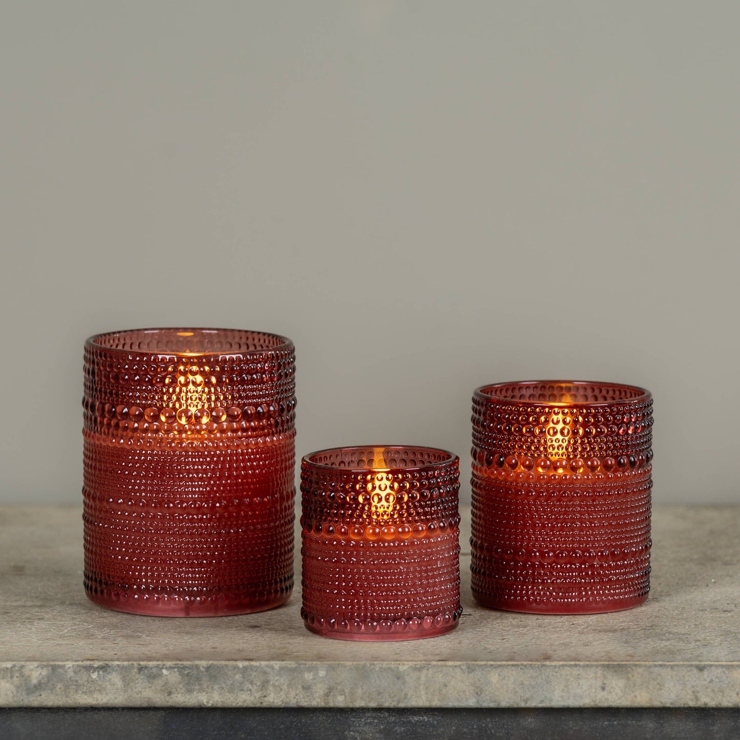 4" BURGUNDY DOTTED GLASS 3D FLAME CANDLE