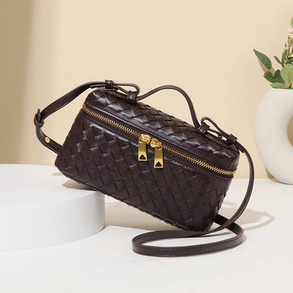 Handmade Woven Trendy Box Shoulder Bag_CWAB06123