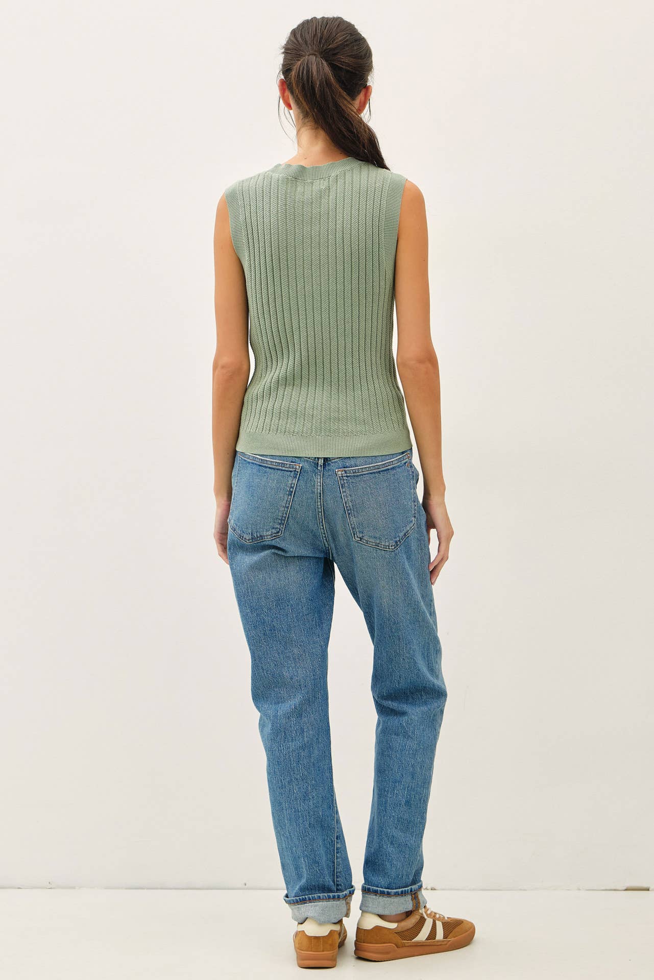Textured Ribbed Classic Cut Sweater Tank