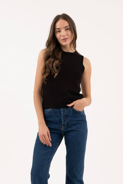 CREW NECK SLEEVELESS KNIT PULLOVER SWEATER