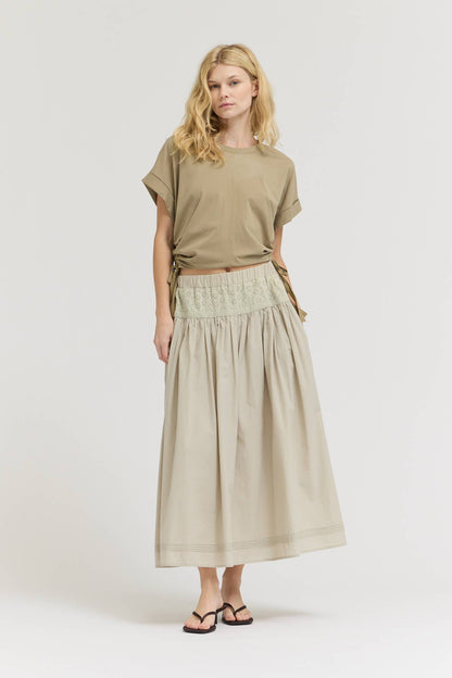 41628 - SIDE SCRUNCH TEE