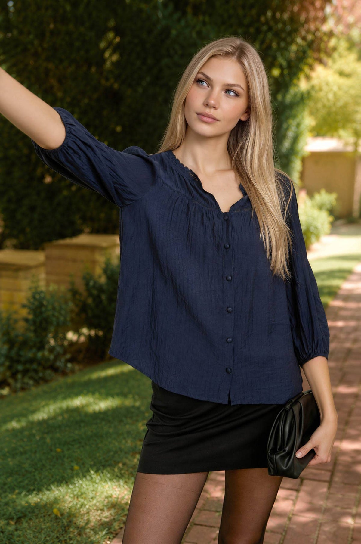 LACE YOKE BUTTON DOWN 3/4 SLEEVE TOP