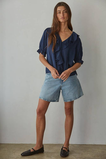 L8439 | Woven Cotton Buttondown V-Neck Short Sleeve Top