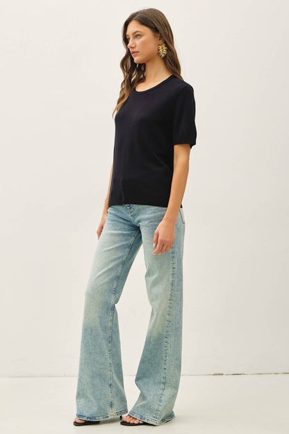 Loose Fit Short Sleeve