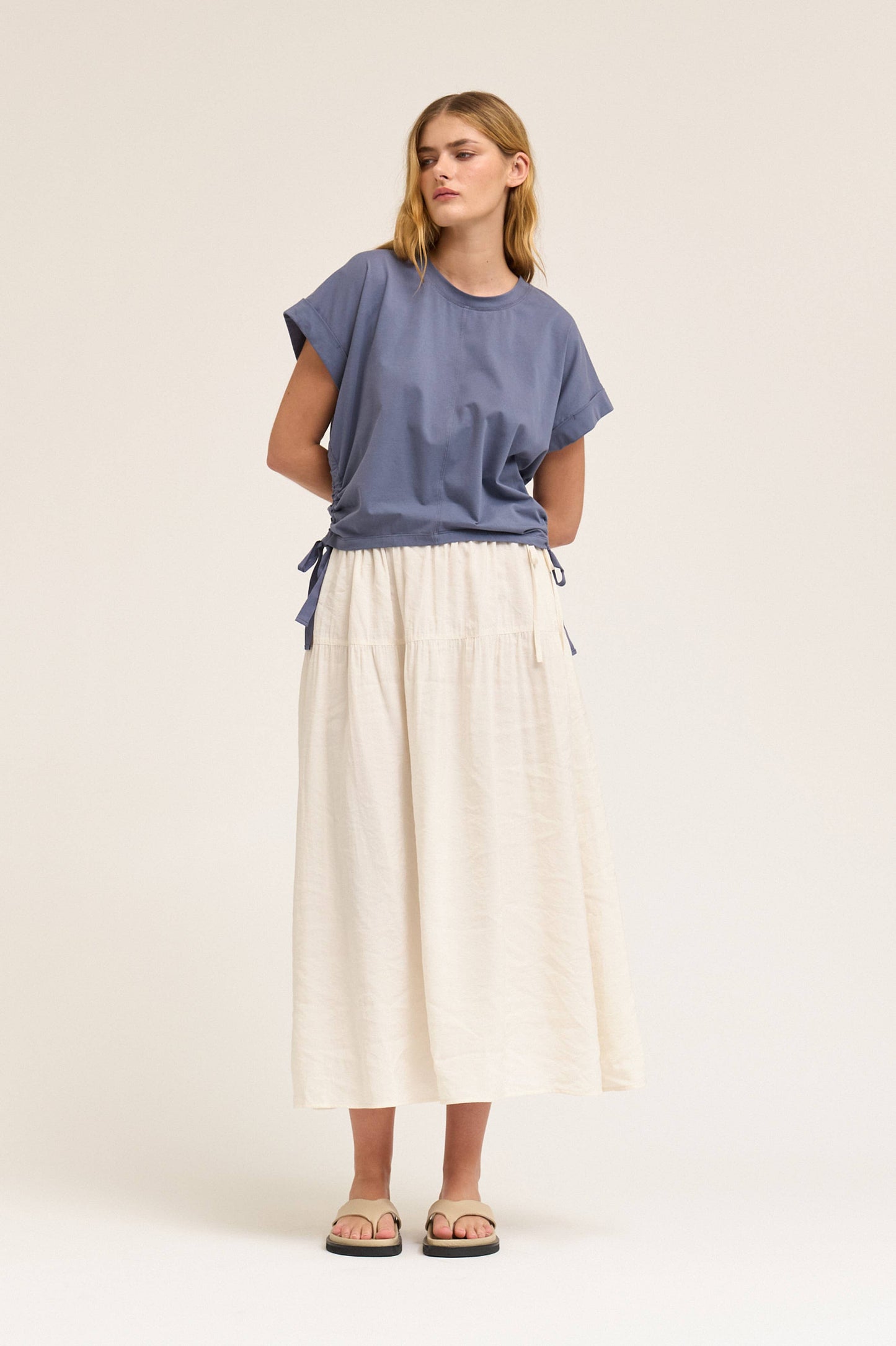 41628 - SIDE SCRUNCH TEE