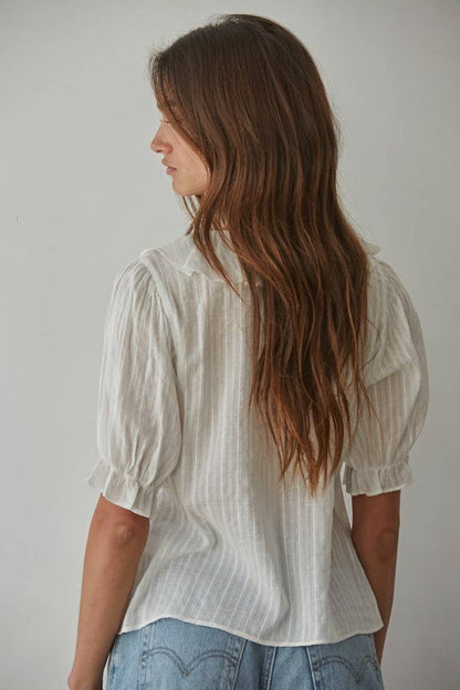 L8439 | Woven Cotton Buttondown V-Neck Short Sleeve Top