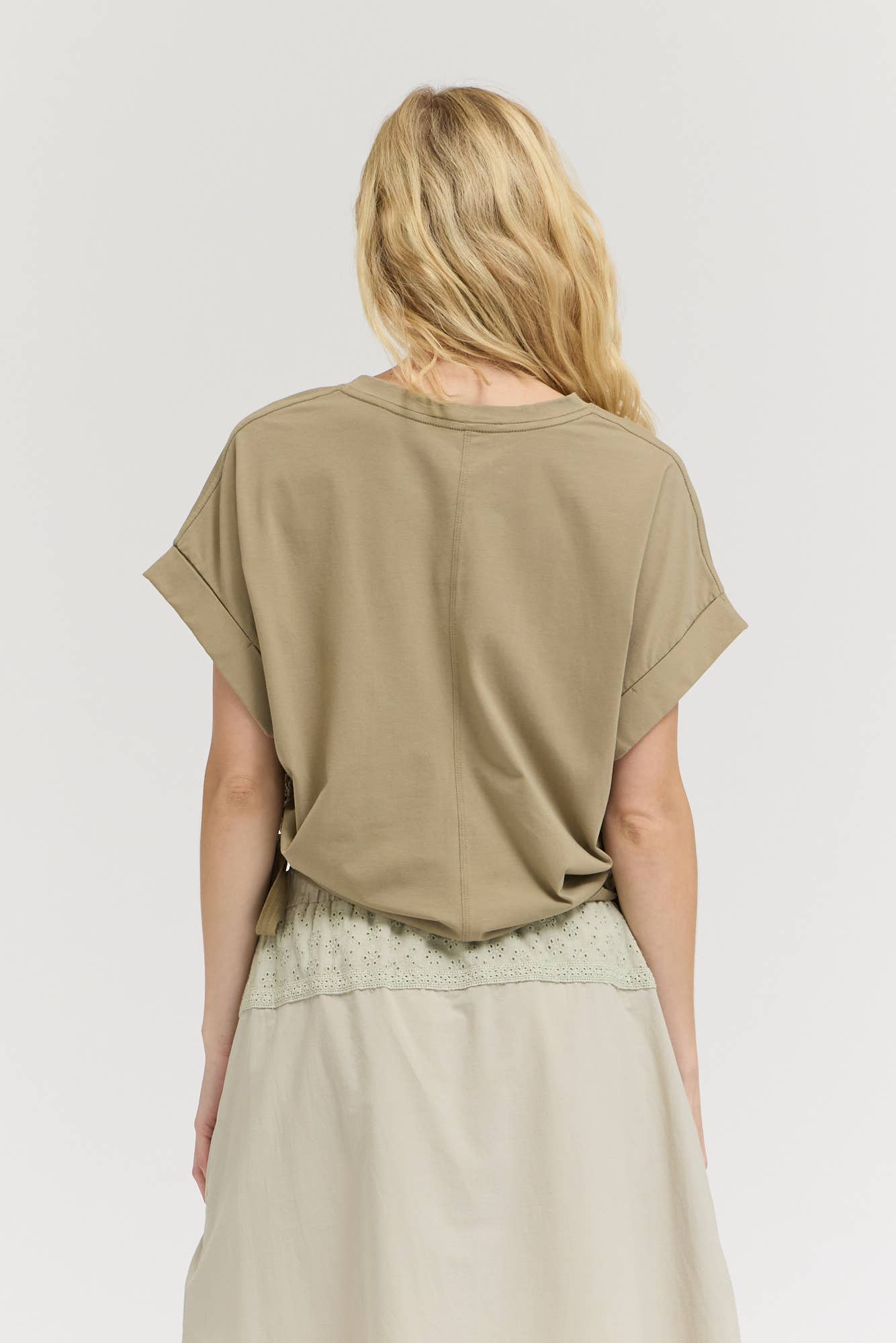 41628 - SIDE SCRUNCH TEE
