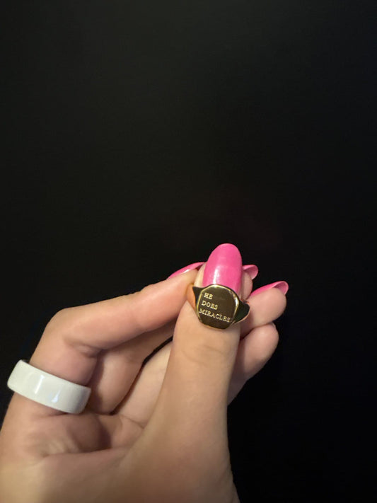 He Does Miracles Ring
