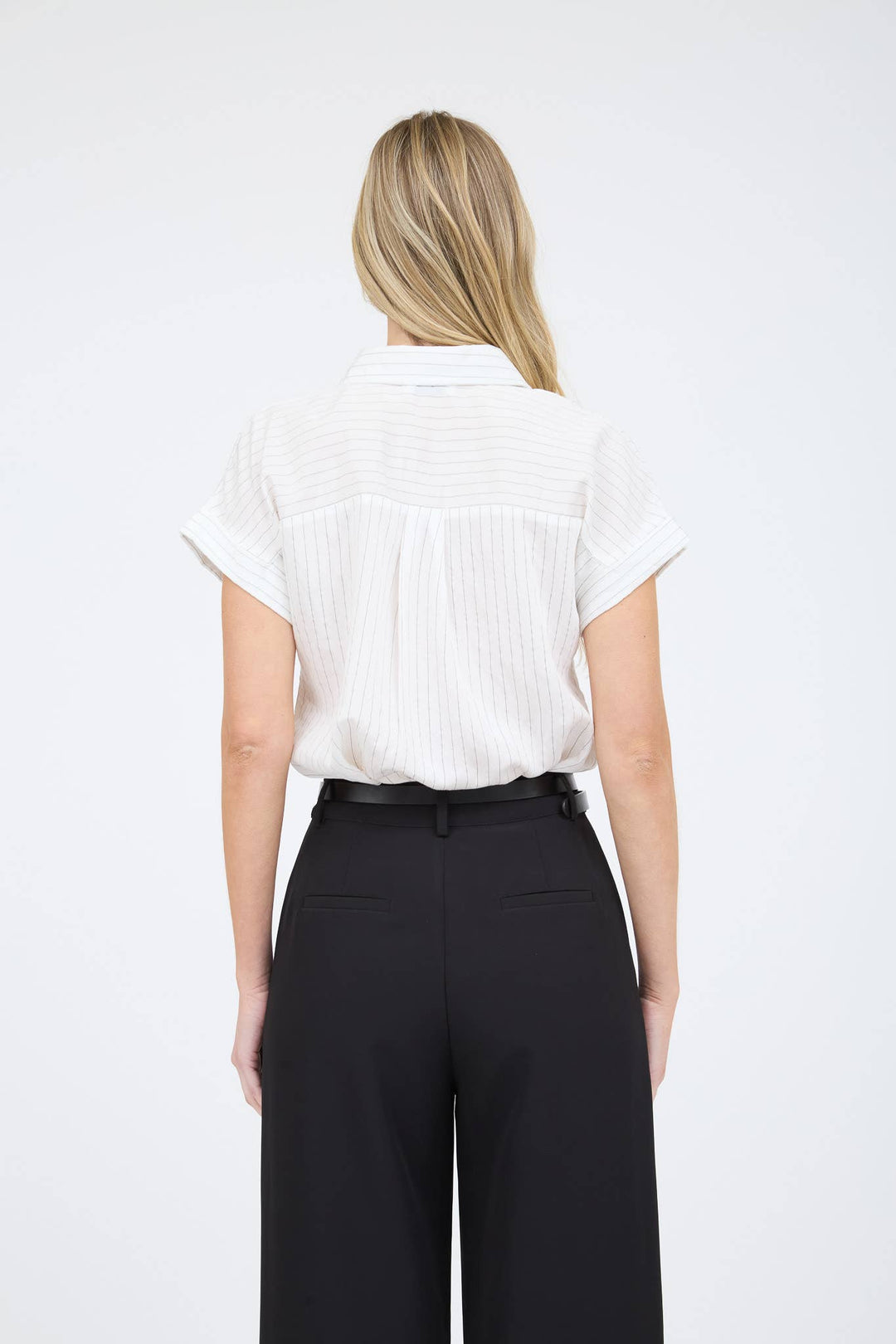 PINSTRIPE SHORT SLEEVE COLLARED SHIRT