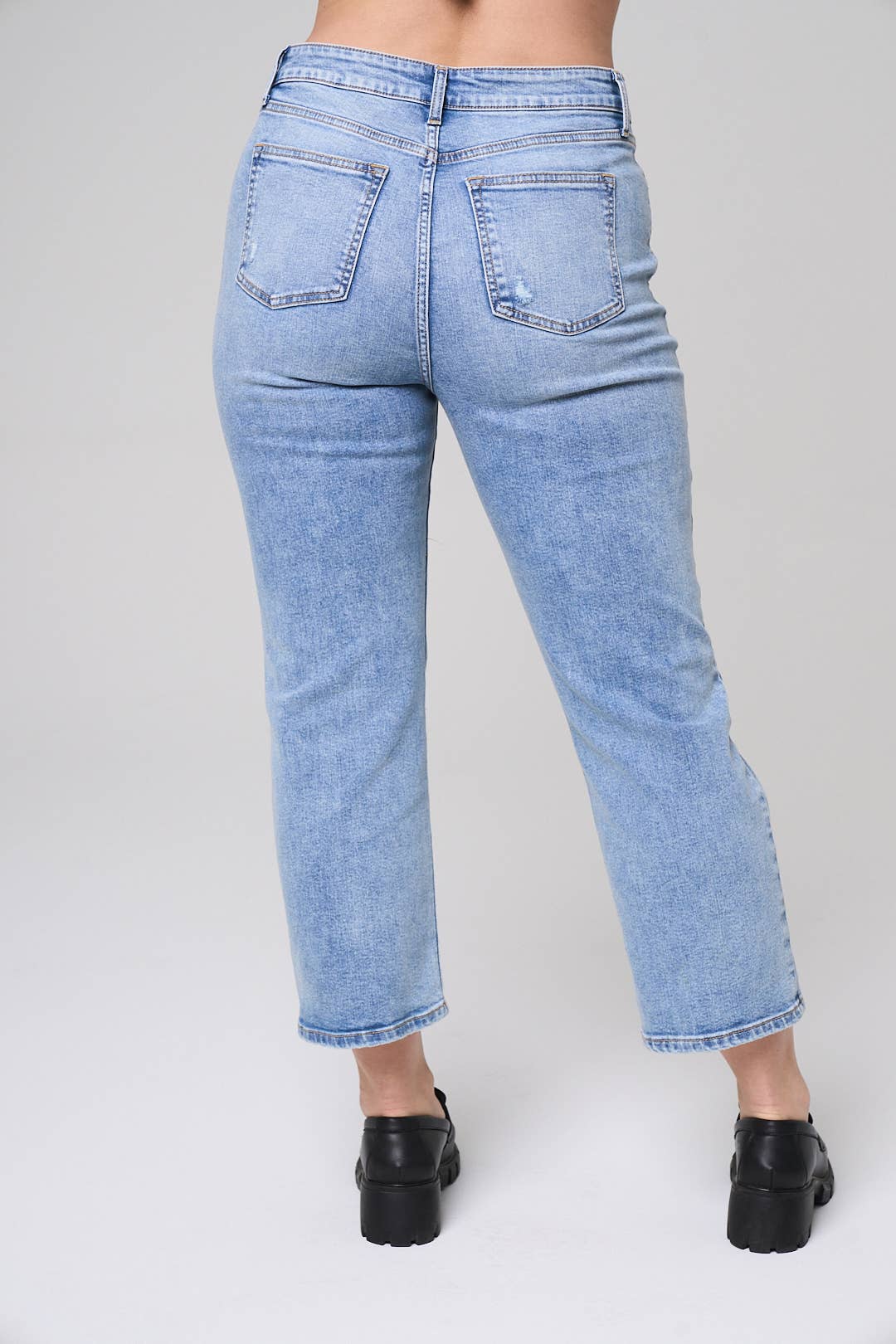 High Rise Cropped Plus-Size Straight Fit Jeans