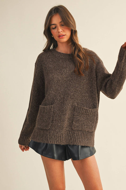 FRONT PATCH POCKET SWEATER TOP - Dark Oak