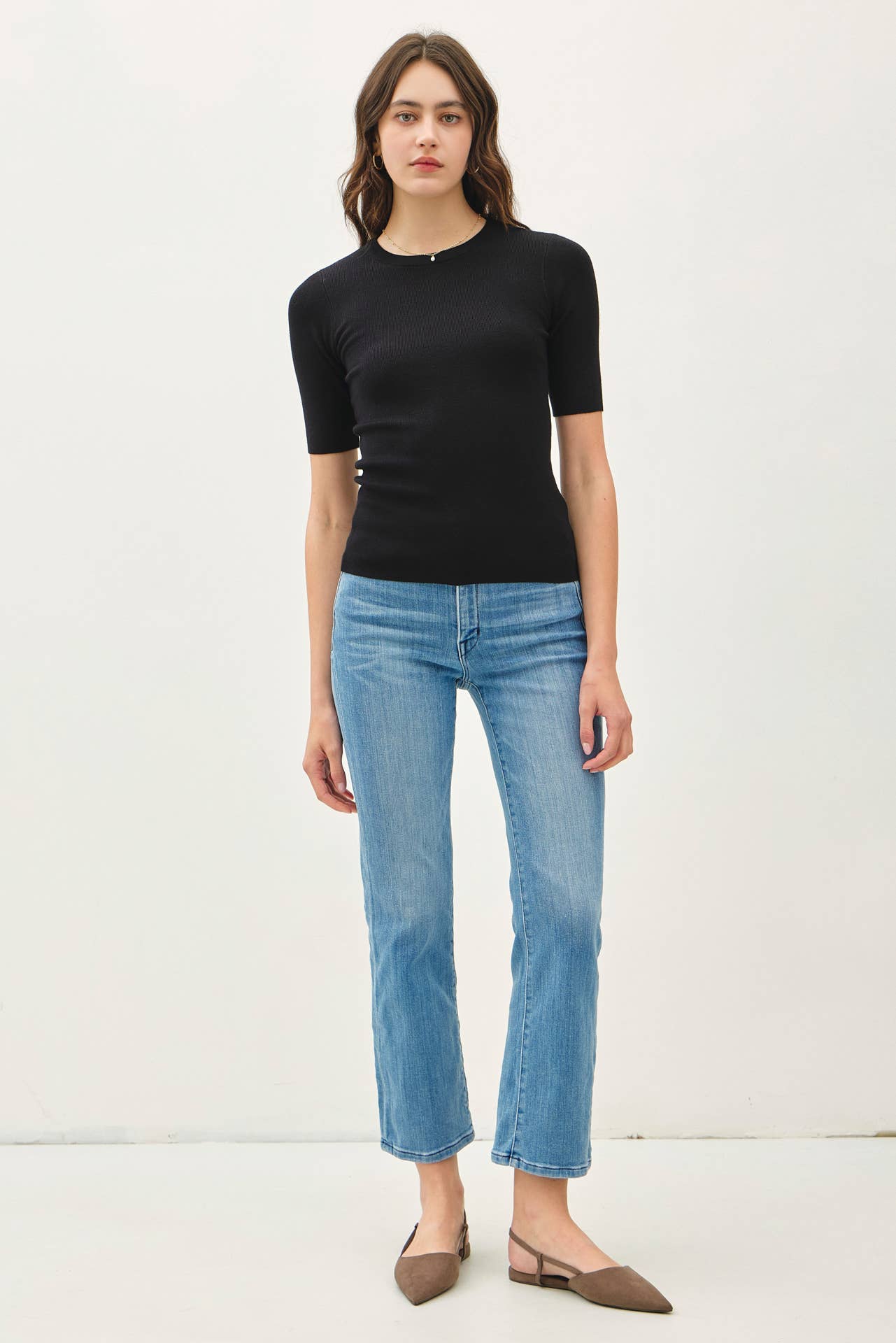 CLASSIC SOLID HALF SLEEVE RIB KNIT TOP