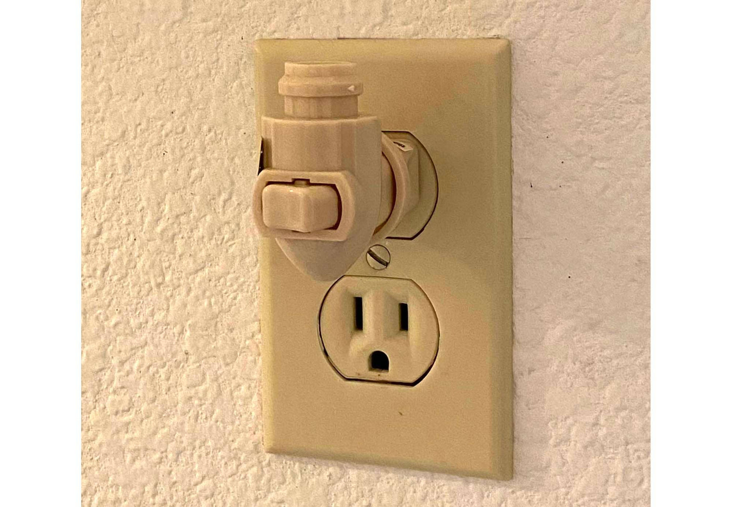 ROTATING NIGHT LIGHT PLUG UPGRADE