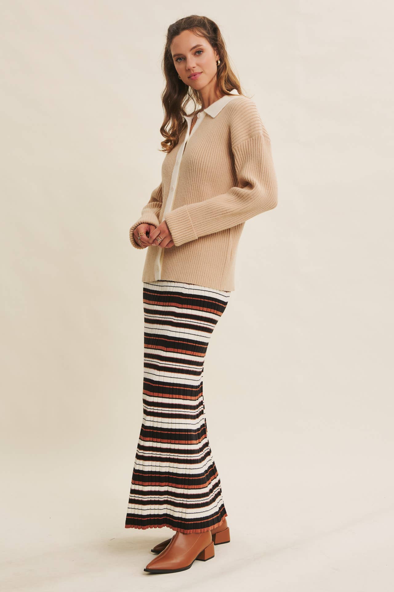 SOFTLY STRUCTURED CONTRAST RIBBED SWEATER CARDIGAN