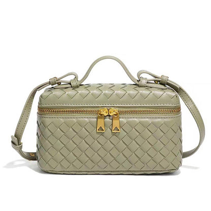 Handmade Woven Trendy Box Shoulder Bag_CWAB06123