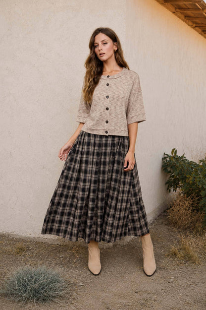 MARLED BUTTON DOWN SHORT SLEEVE RAW EDGE KNIT TOP