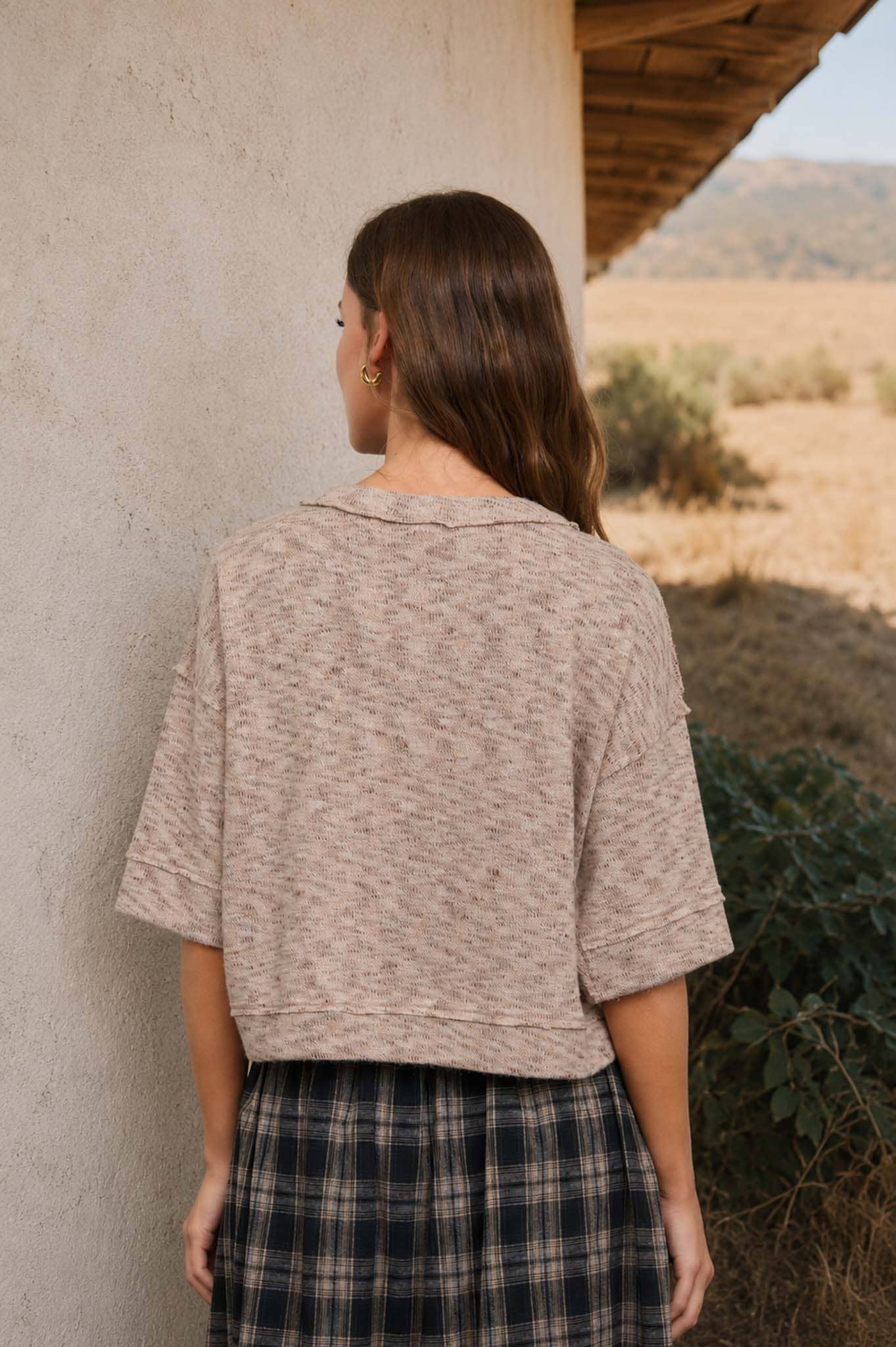 MARLED BUTTON DOWN SHORT SLEEVE RAW EDGE KNIT TOP