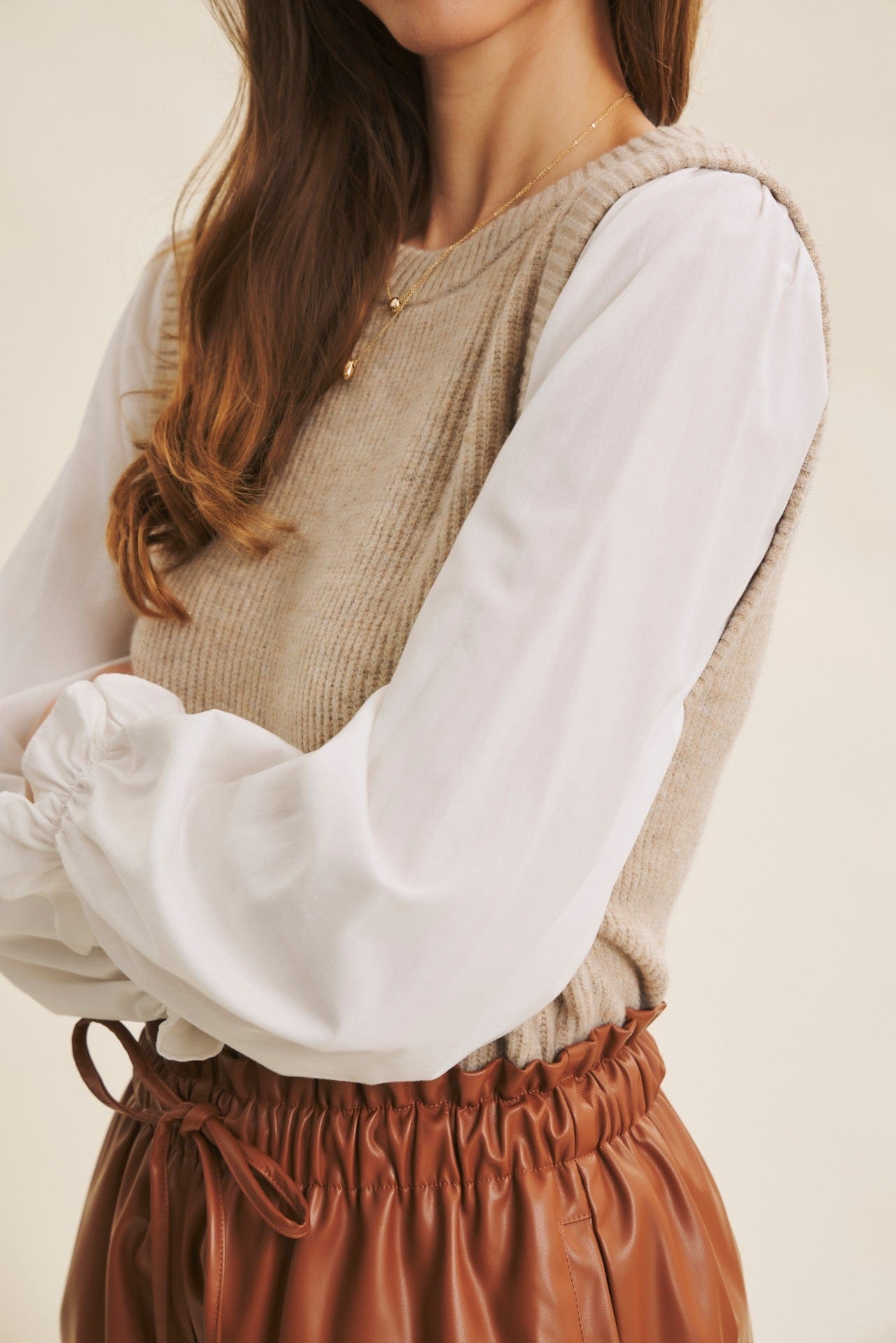 Round Neck Sweater Vest Top With Woven Puff Sleeves