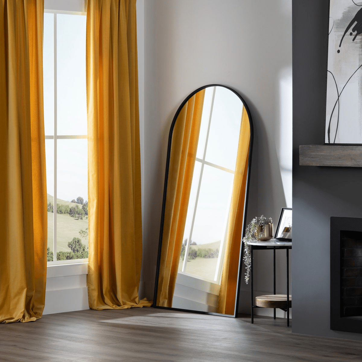 Metal Wall Mirror Black