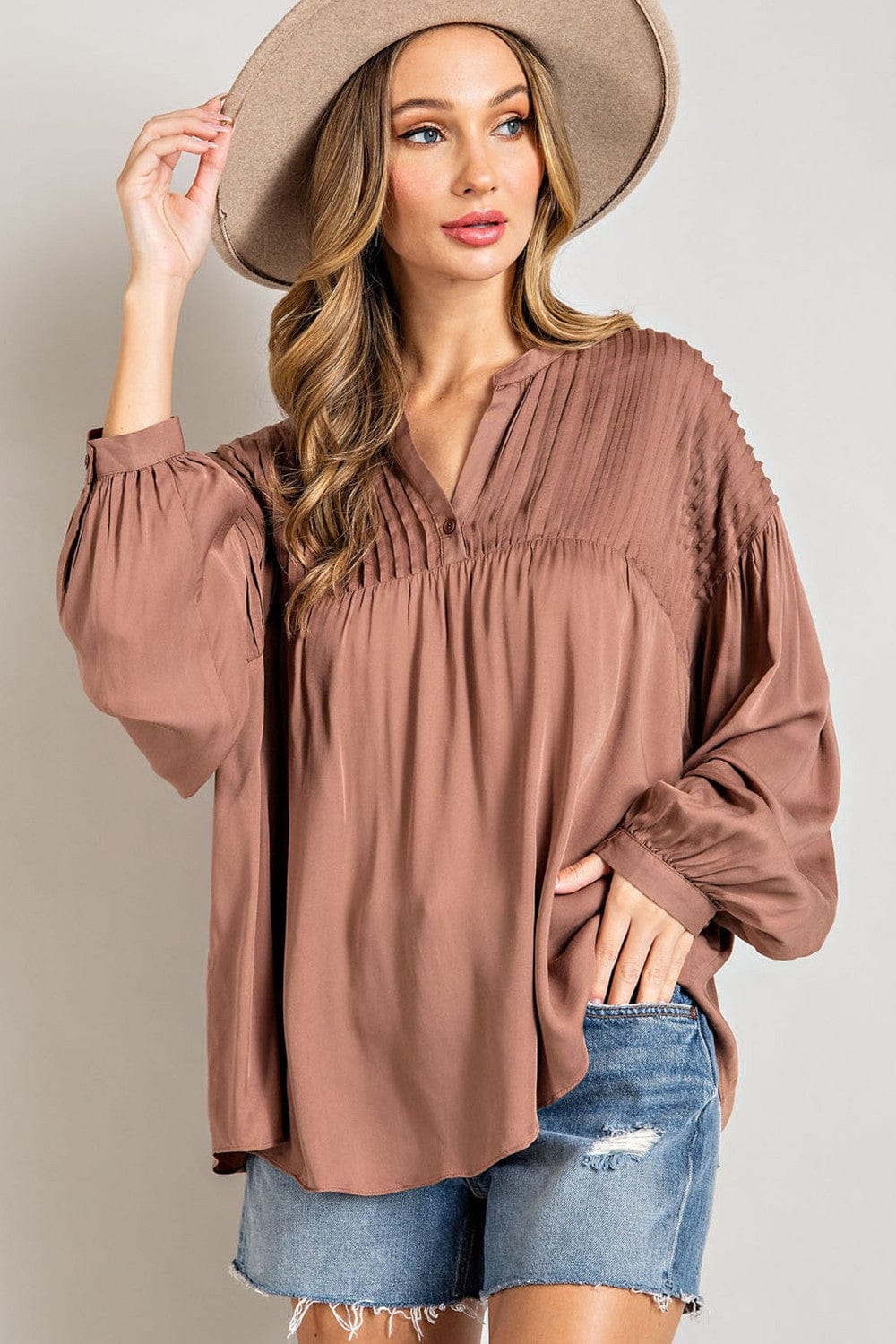 Plus V Neck Puff Sleeve Top