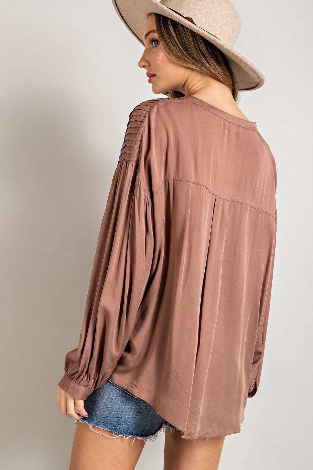 Plus V Neck Puff Sleeve Top