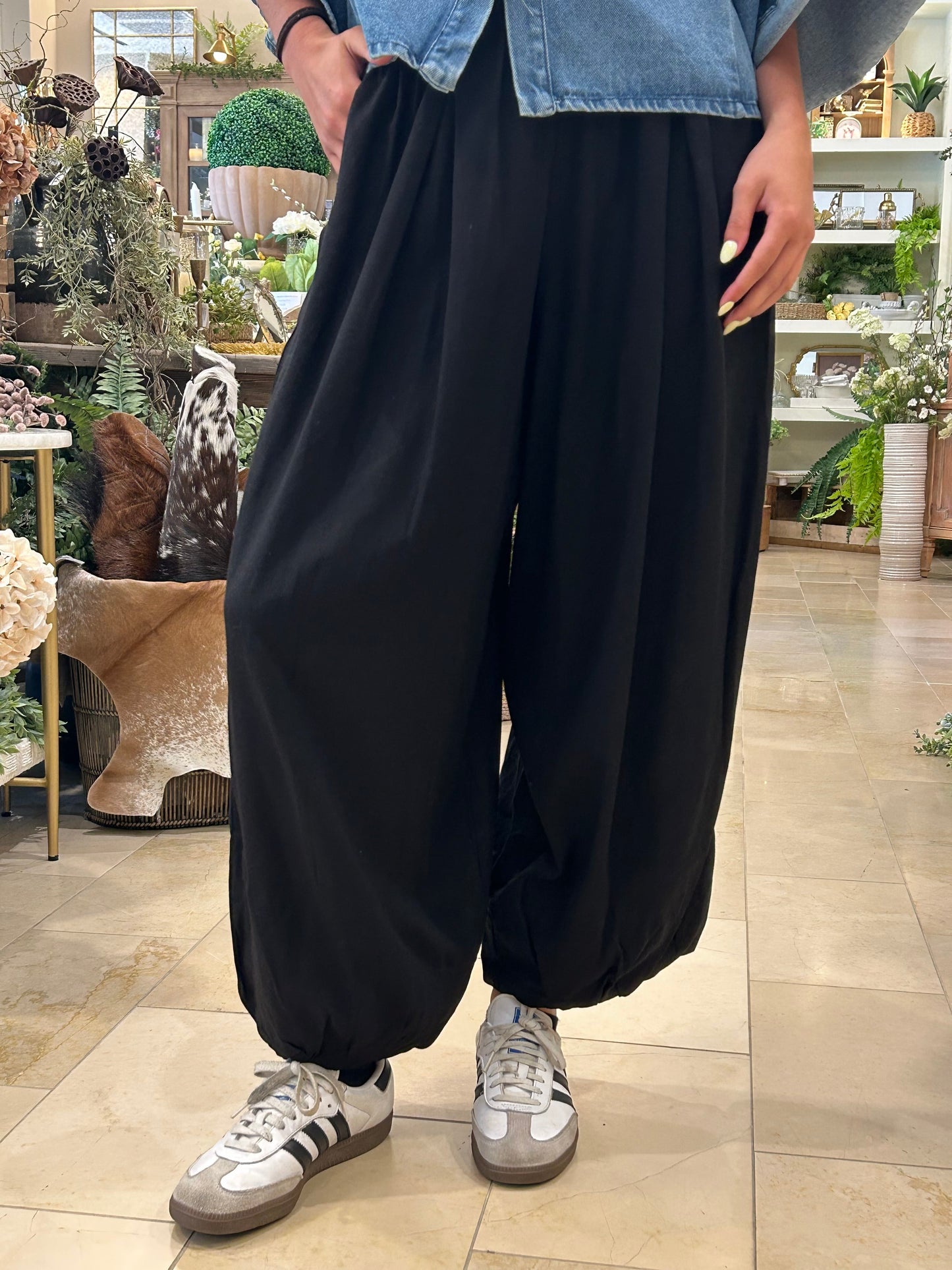 Black Balloon Pants