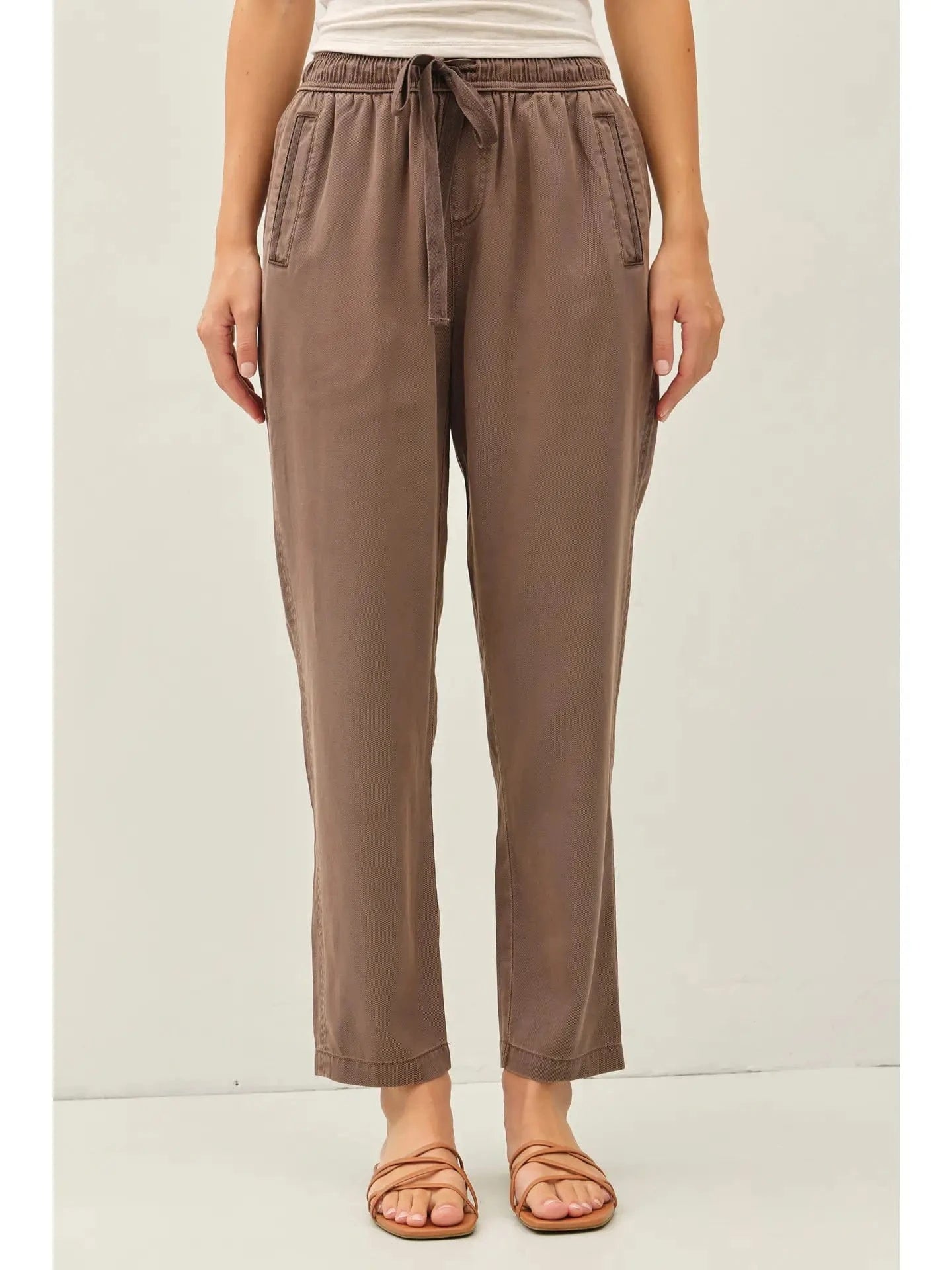 Tencel Blend Tapered Pants