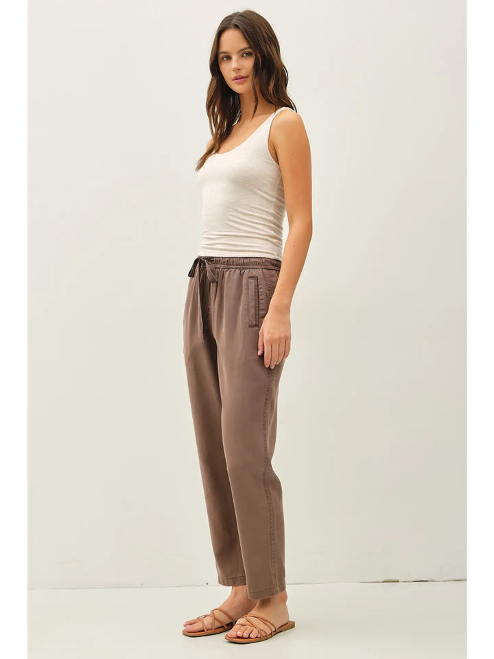 Tencel Blend Tapered Pants