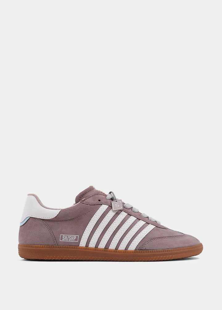 Stevie Sneaker