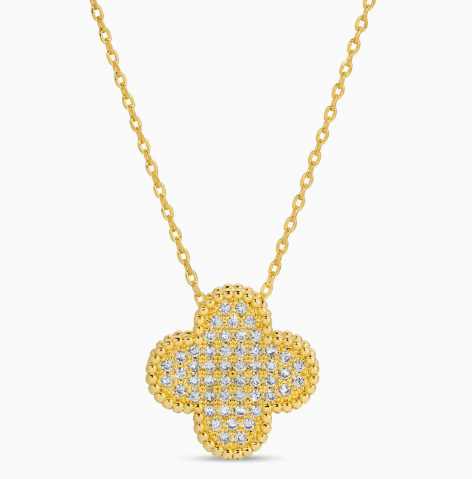 Bringing luck pendant necklace