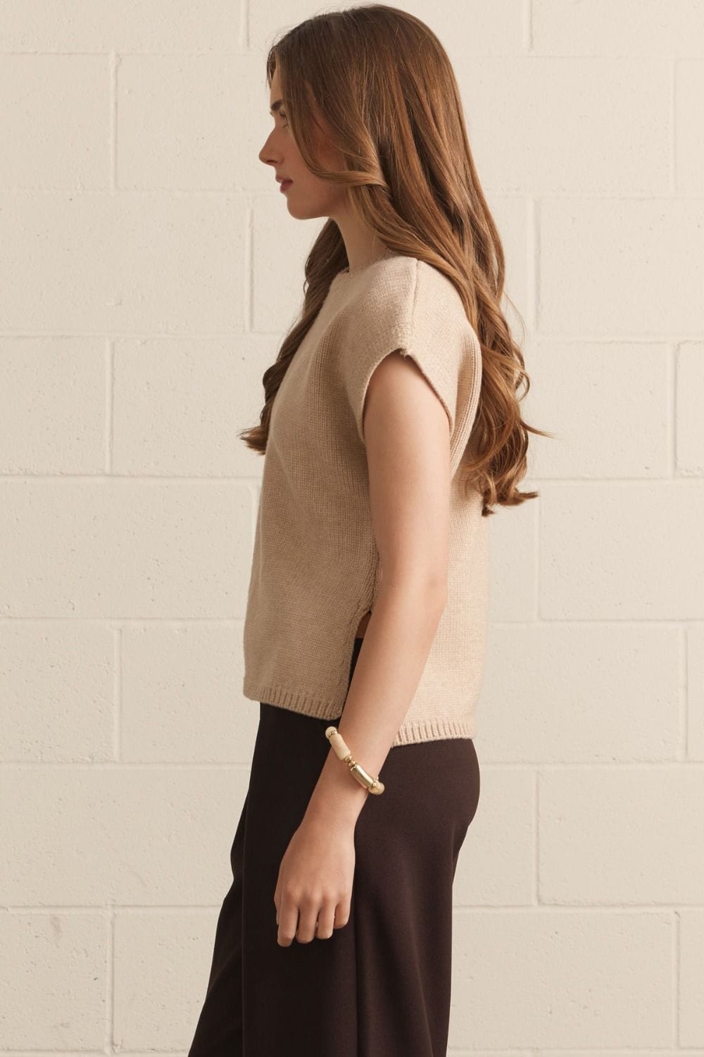 Entro beige solid short sleeve knit sweater with ribbed hem, side view